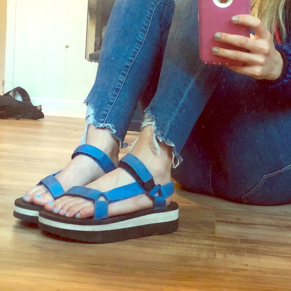 Teva Shoes - Teva platform sandals